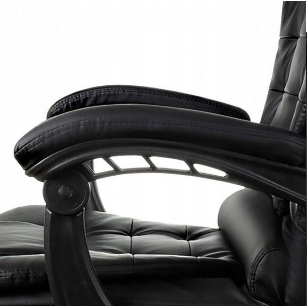 BOSS 23286 Armrest Detail